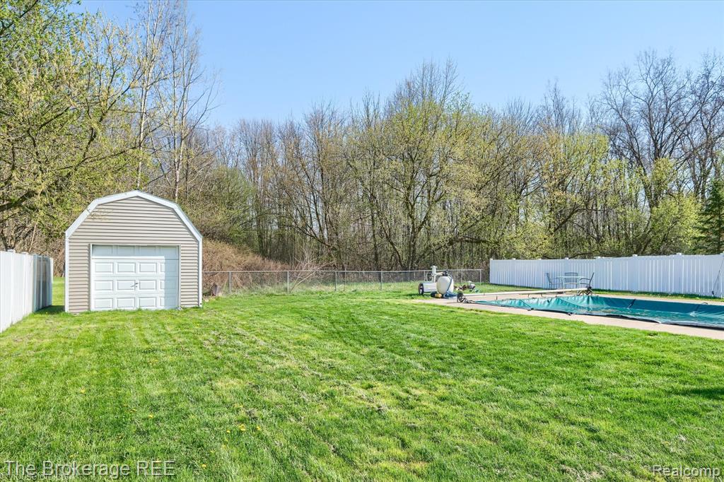 5477 Hopkins Road, Flint, MI 48506 — Photo 25