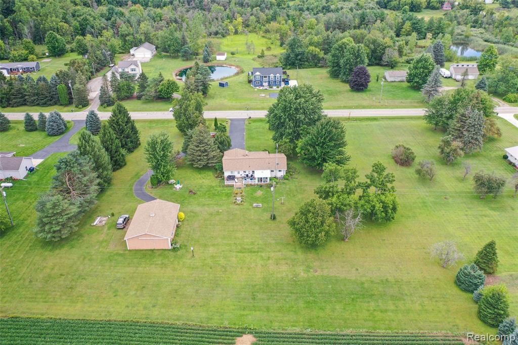 5067 Hemingway Lake Road, Otter Lake, MI 48464 — Photo 37