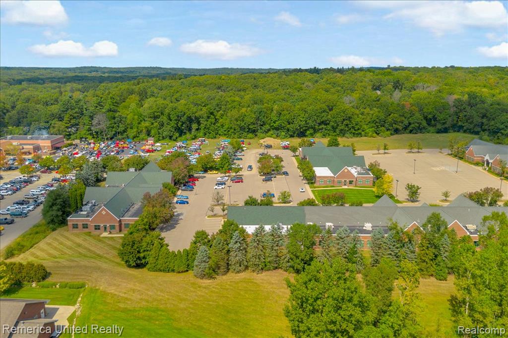 1050 Corporate Office Drive, Milford, MI 48381 — Photo 42