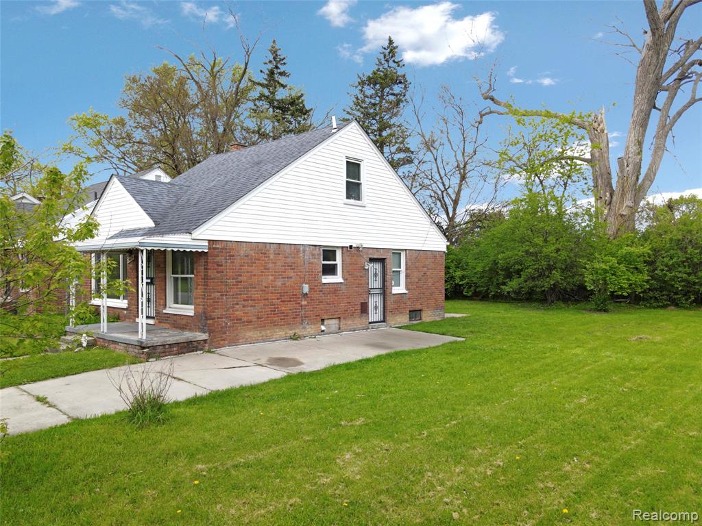 19674 Irvington Street, Highland Park, MI 48203 — Photo 26