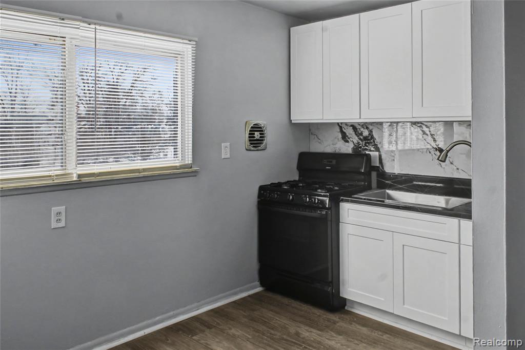15100 Tireman Street - Photo 5