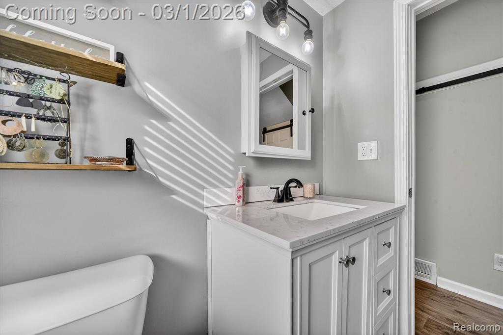 415 W McArthur Street, Corunna, MI 48817 — Photo 17