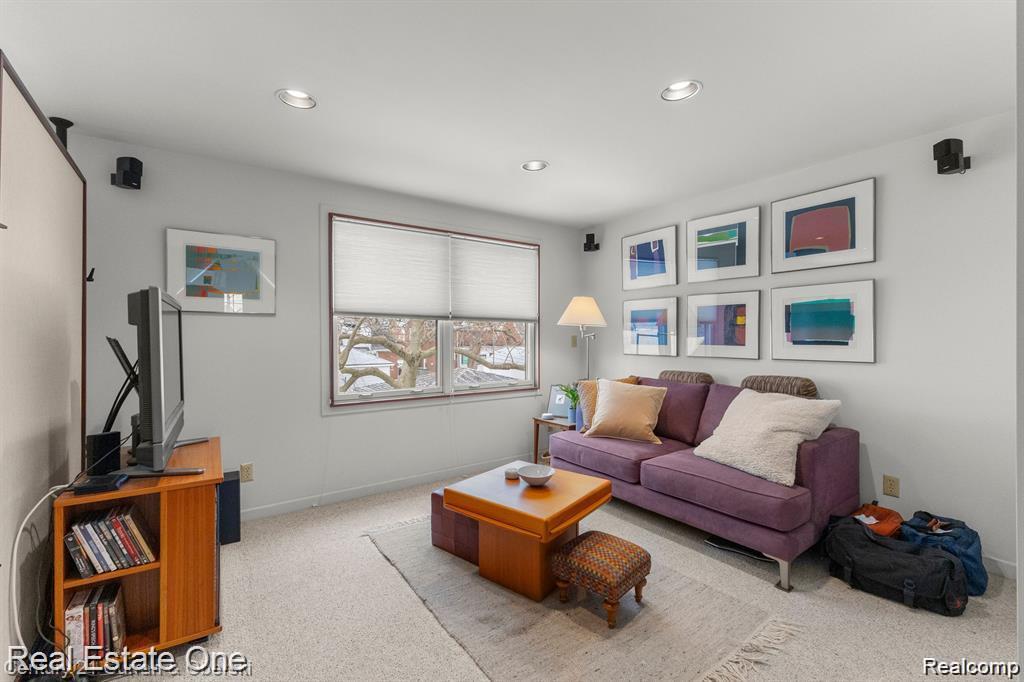 701 N Melborn Street, Dearborn, MI 48128 — Photo 19