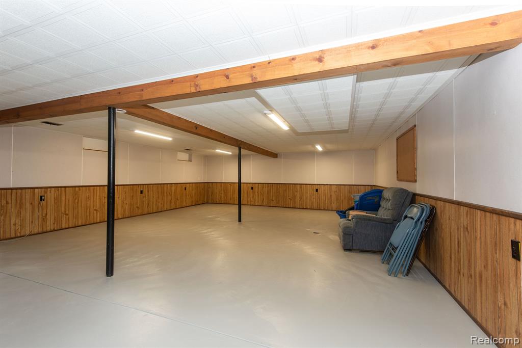 6226 GOLFVIEW Drive, Burton, MI 48509 — Photo 49