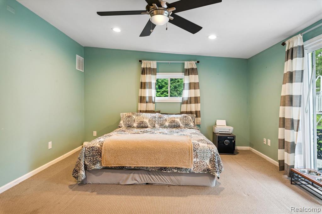 9849 WOODLAND Court, Ypsilanti, MI 48197 — Photo 27