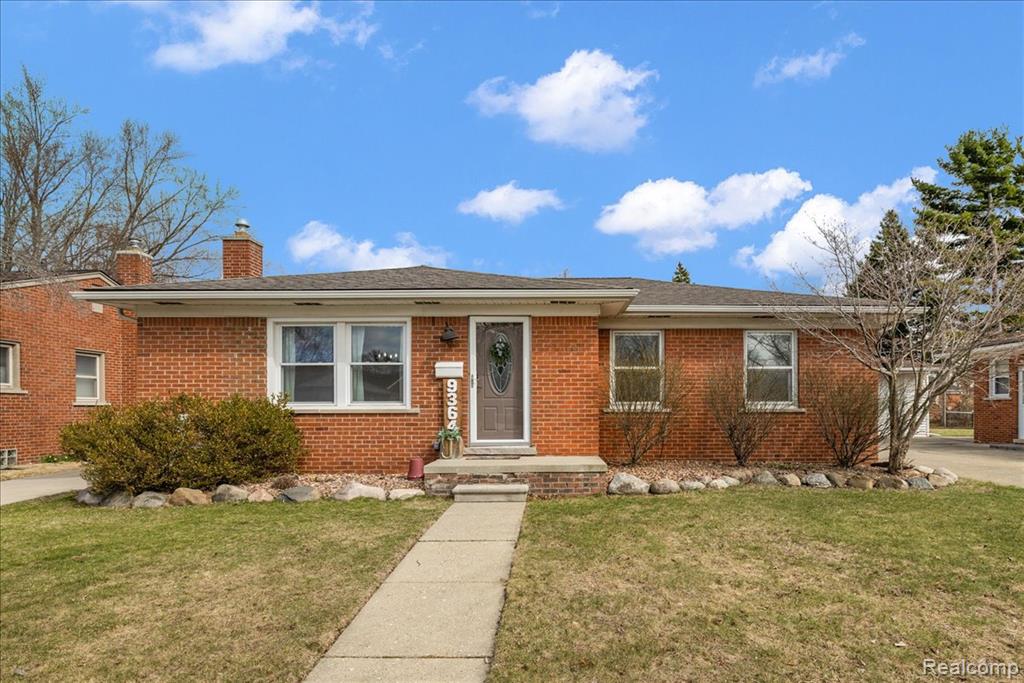 9364 Colorado Street, Livonia, MI 48150 — Photo 2