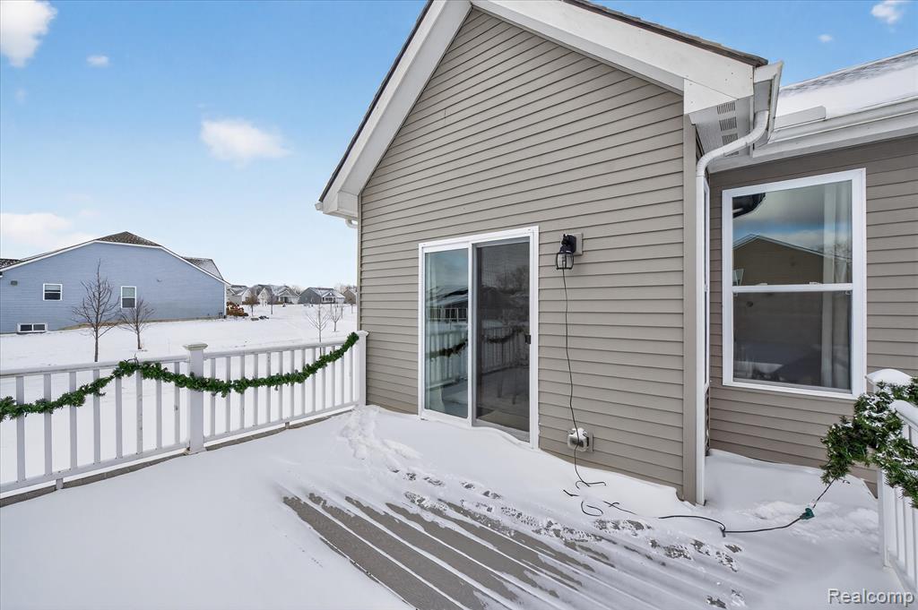 8185 Carston Lane, Brighton, MI 48116 — Photo 24