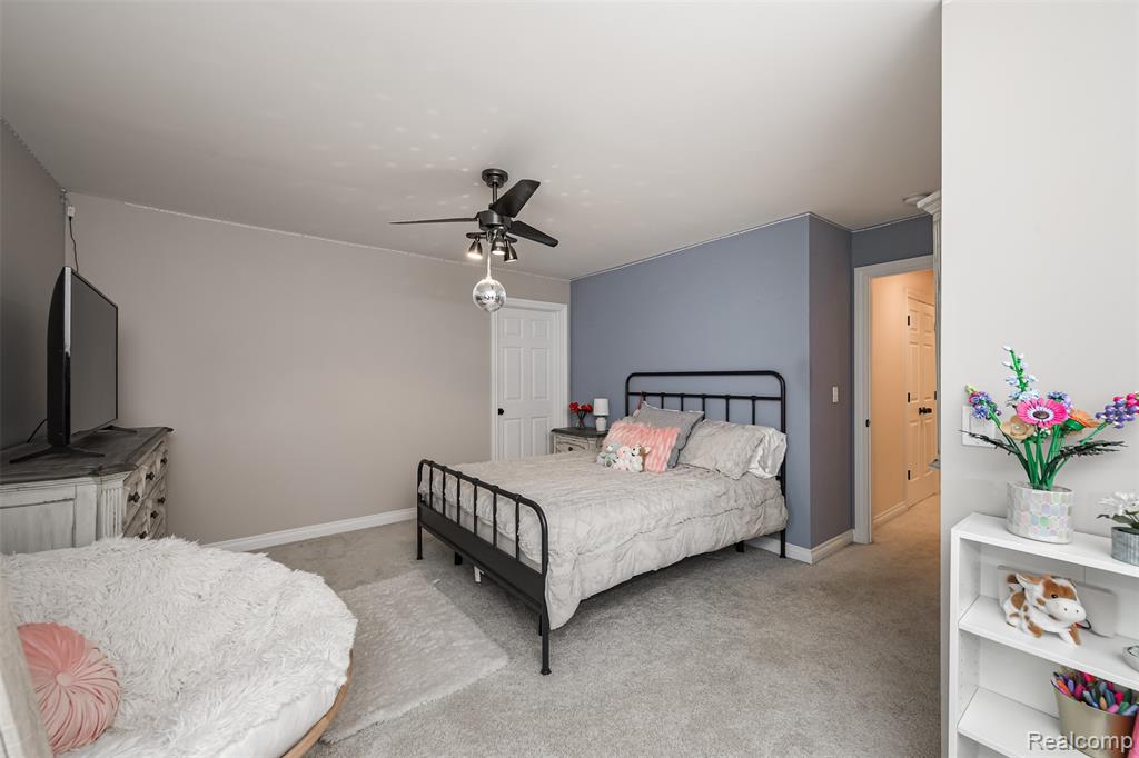 3376 Oak Park Drive, Saline, MI 48176 — Photo 46