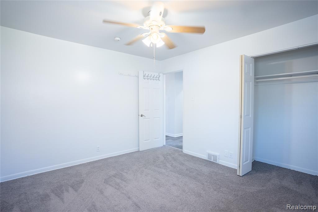 24628 Currier Street, Dearborn Heights, MI 48125 — Photo 21