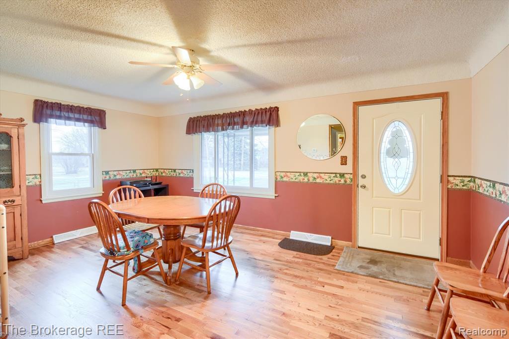 5107 Hartland Drive, Flint, MI 48506 — Photo 13