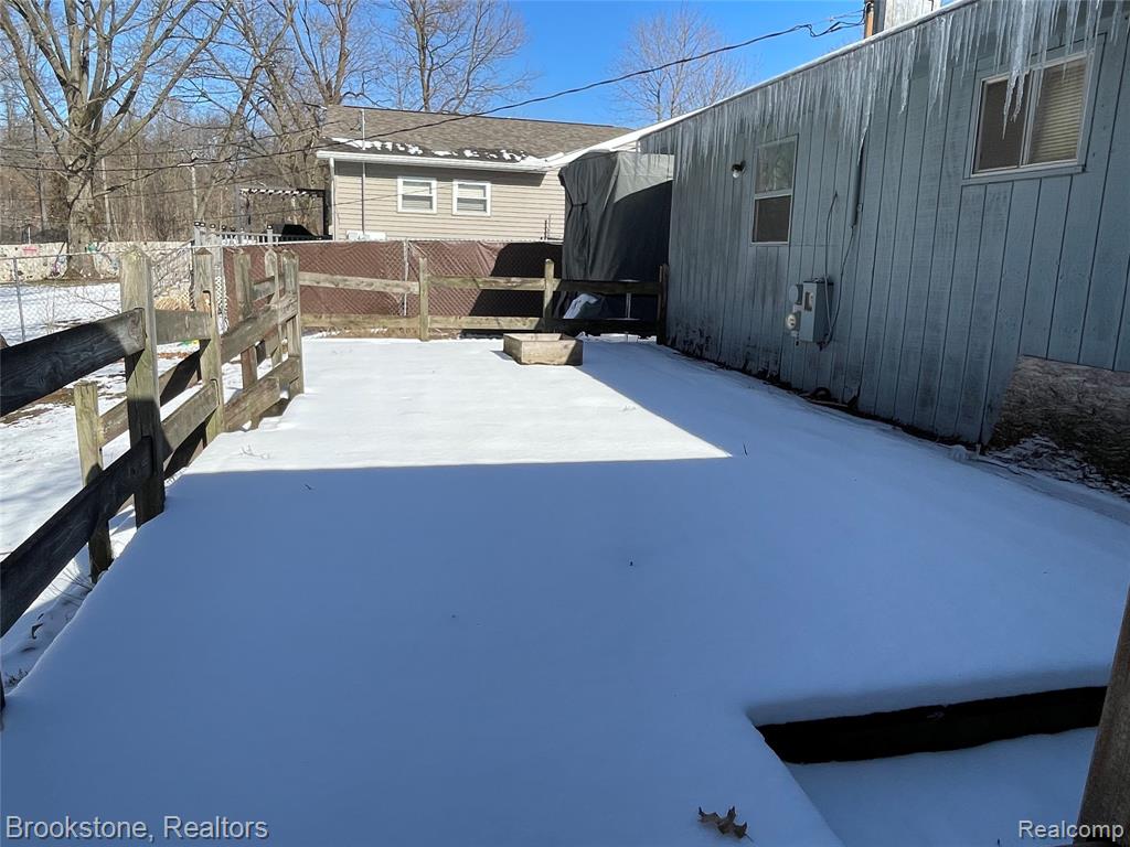4354 Grass Lake Road, White Lake, MI 48383 — Photo 20