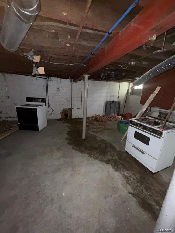 5225 Maplewood Street, Detroit, MI 48204 — Photo 48