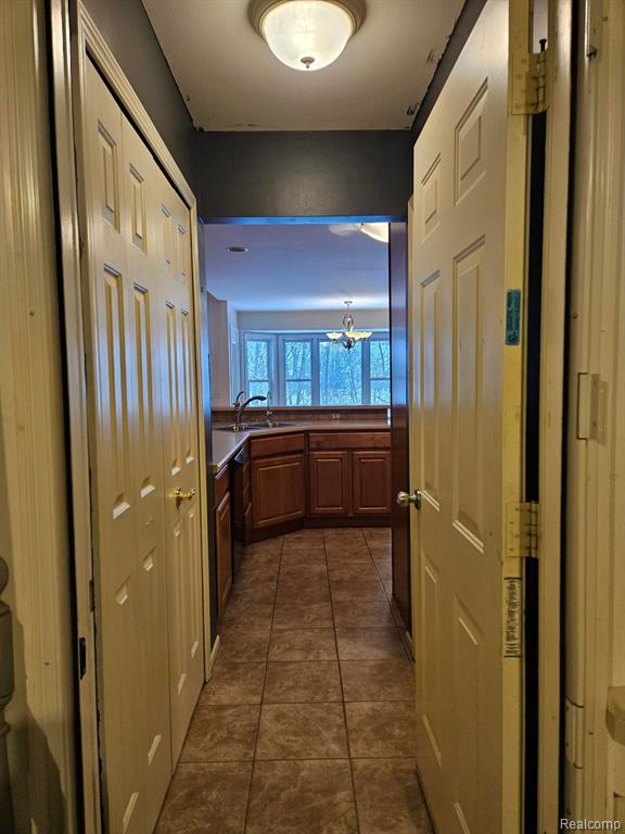 5485 HIDDEN VALLEY Trail, Linden, MI 48451 — Photo 8