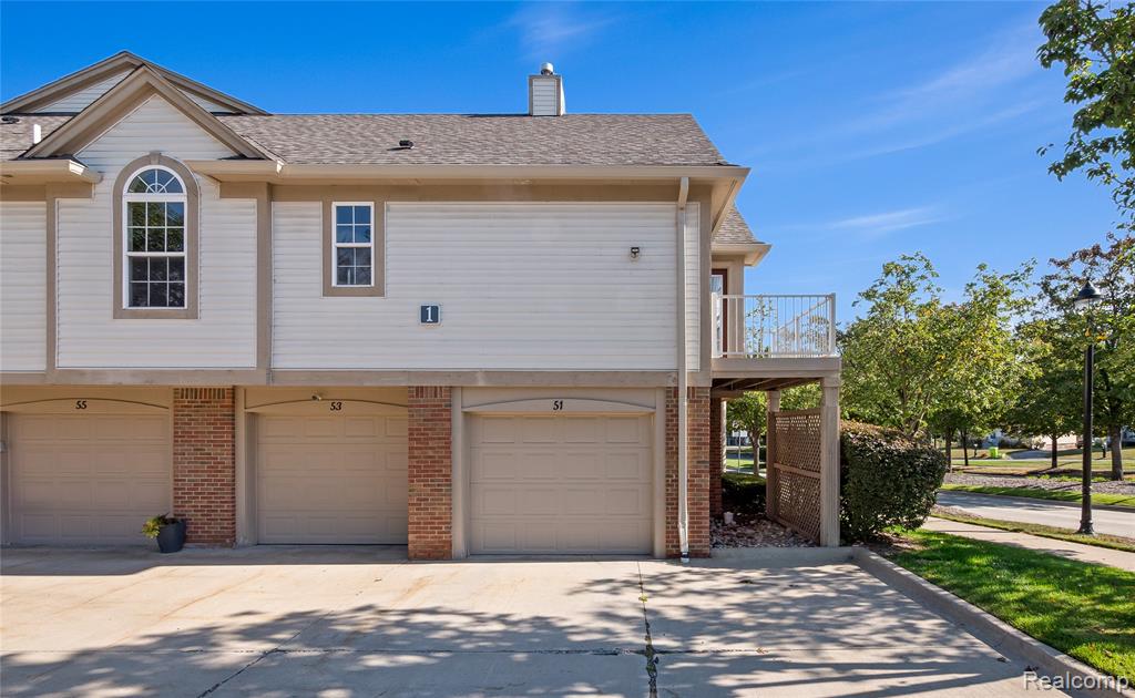 51 N Squirrel Road, Auburn Hills, MI 48326 — Photo 23