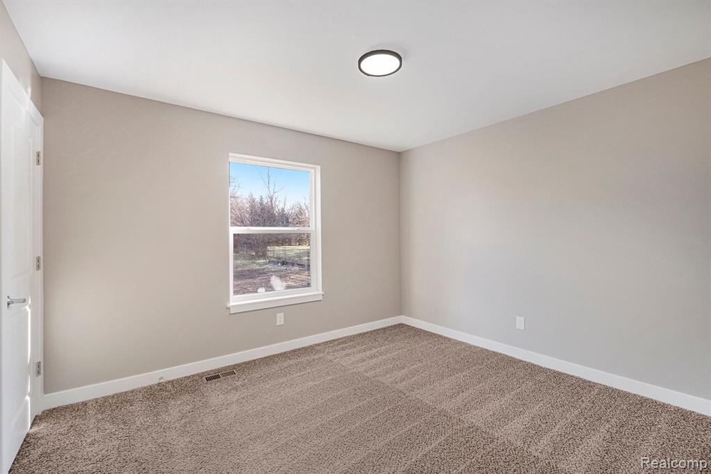 2417 EUGENE Street, Burton, MI 48519 — Photo 16