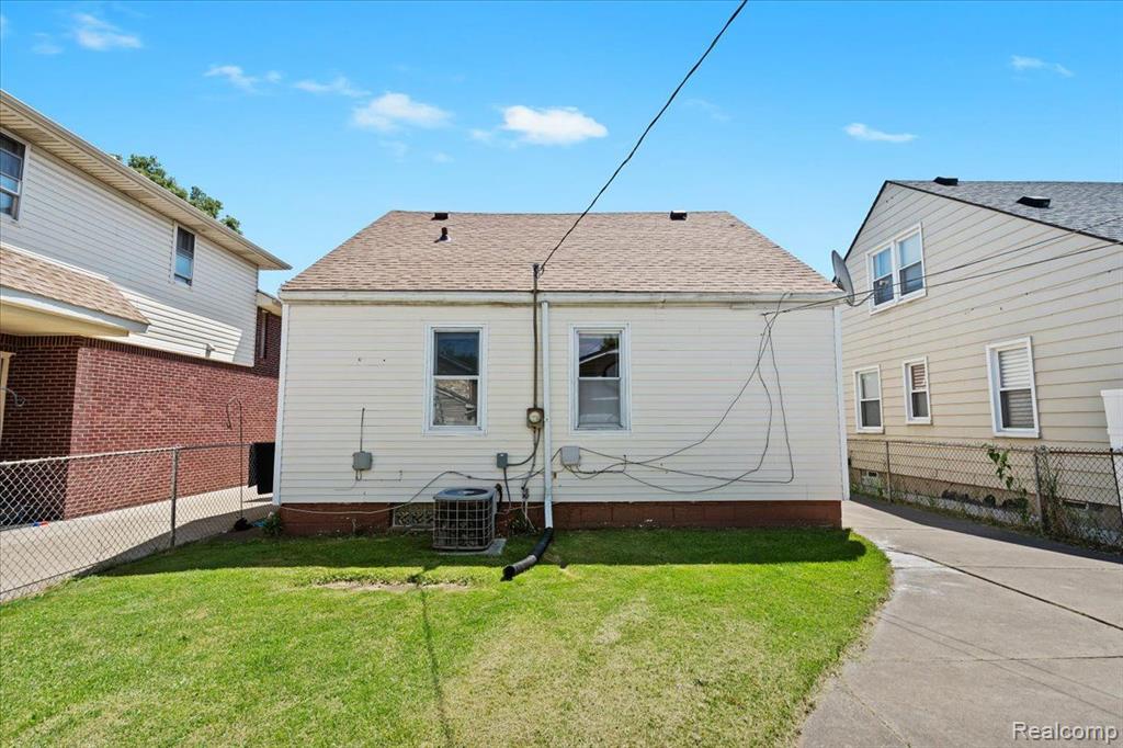7241 PAYNE Avenue, Dearborn, MI 48126 — Photo 7