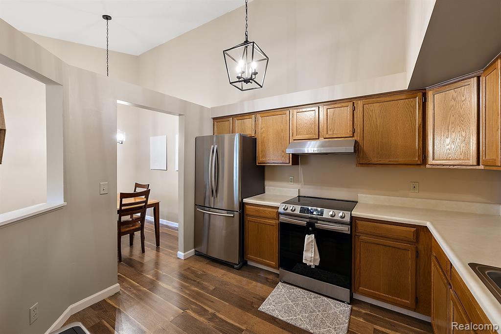 61149 GREENWOOD Drive, South Lyon, MI 48178 — Photo 14