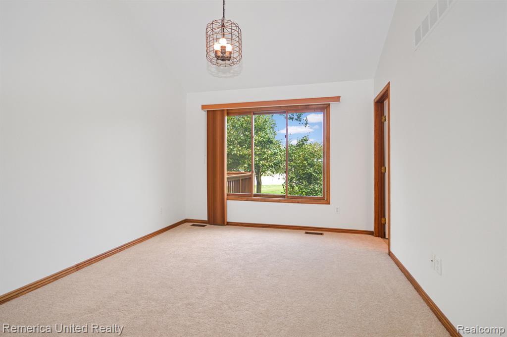 2781 HONEY SUCKLE Court, Wixom, MI 48393 — Photo 16