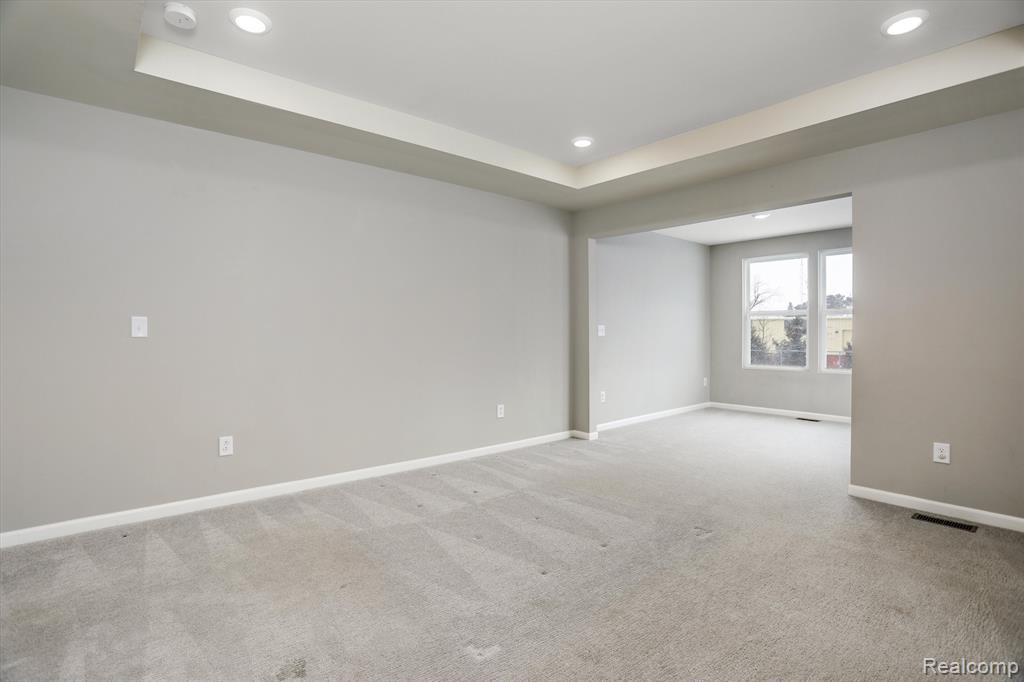 4974 Glenora Drive, Lake Orion, MI — Photo 15