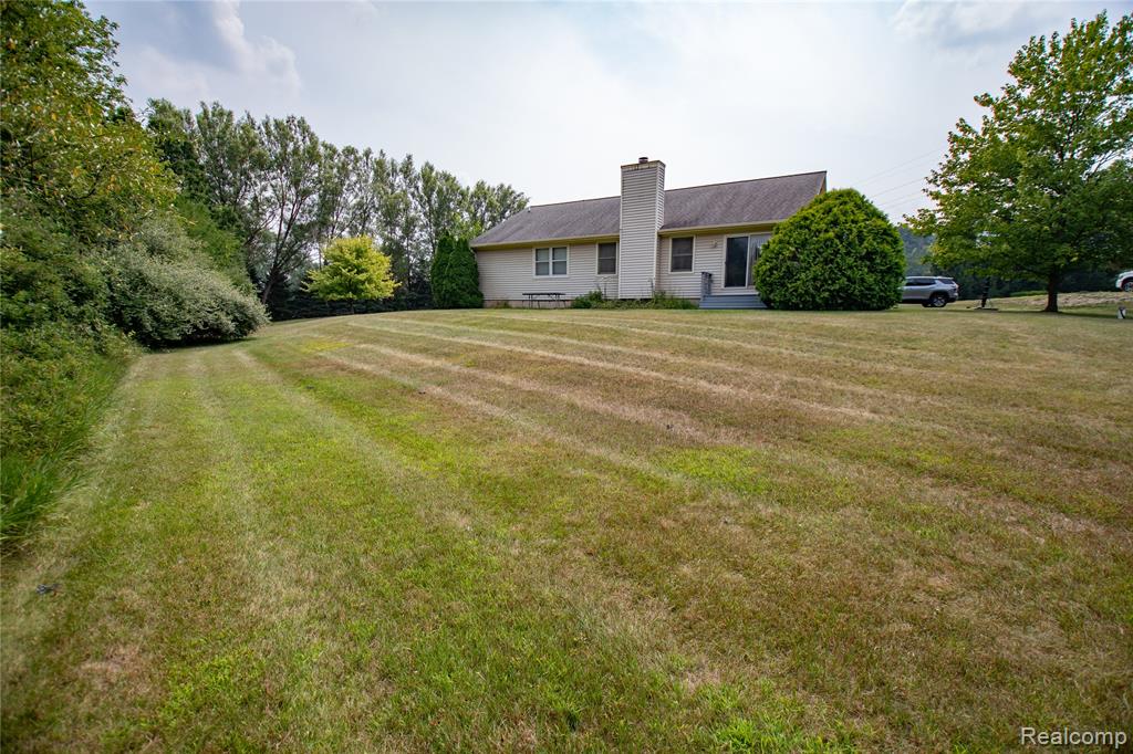 808 Vivian Lane, Oxford, MI 48371 — Photo 32