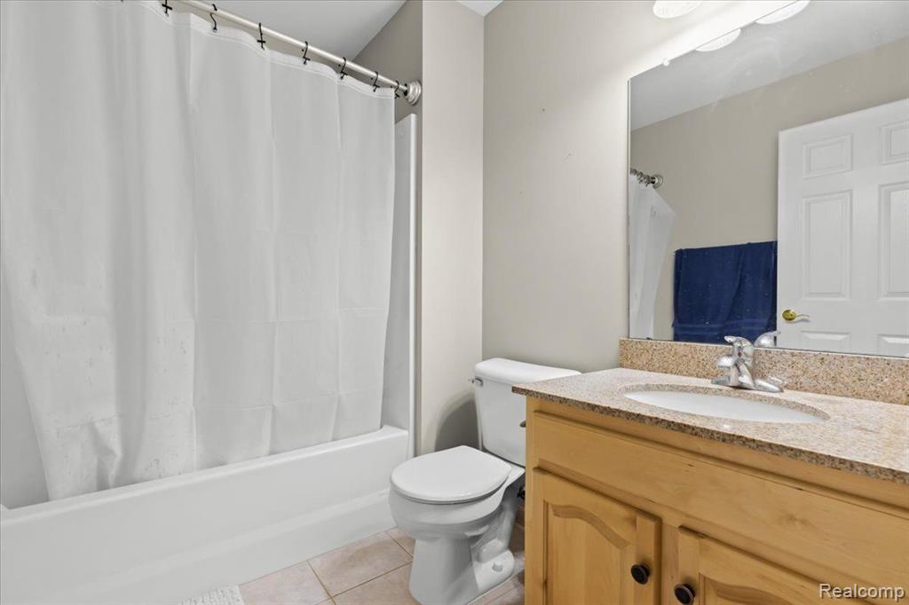 5949 HIGH POINT COURT, Brighton, MI 48116 — Photo 24
