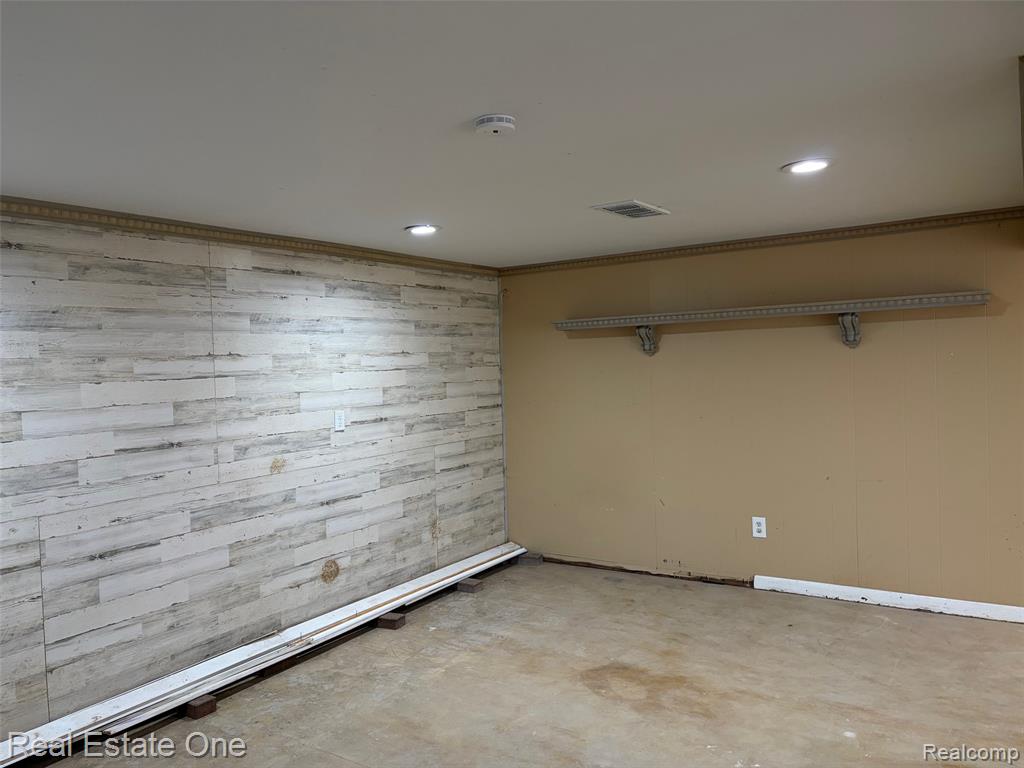 4937 Oak Park Drive, Clarkston, MI — Photo 19