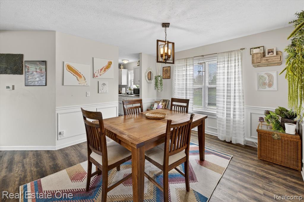 7841 Bergin Road, Howell, MI 48843 — Photo 8