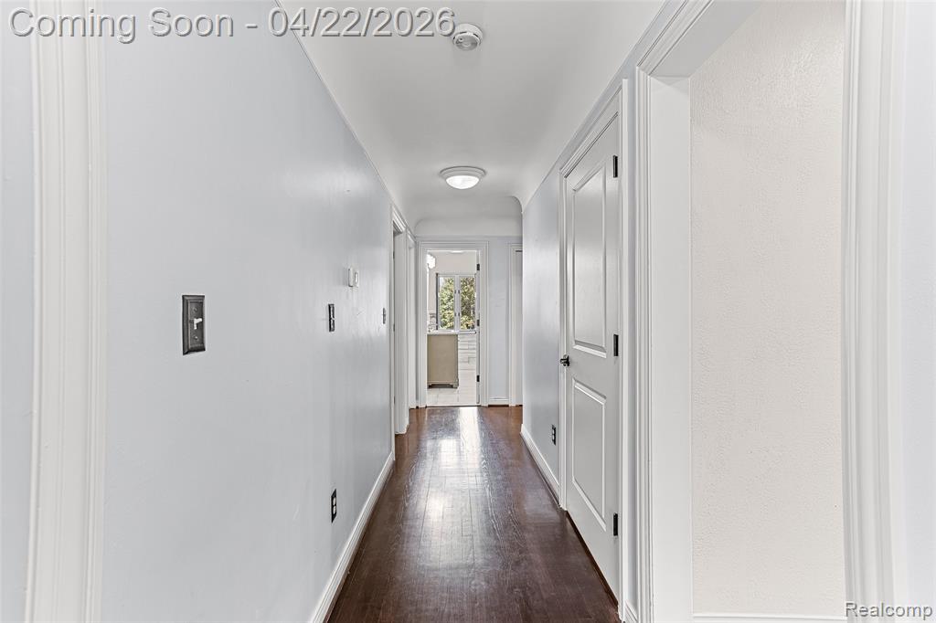 409 Crescent Drive, Dearborn, MI 48124 — Photo 31