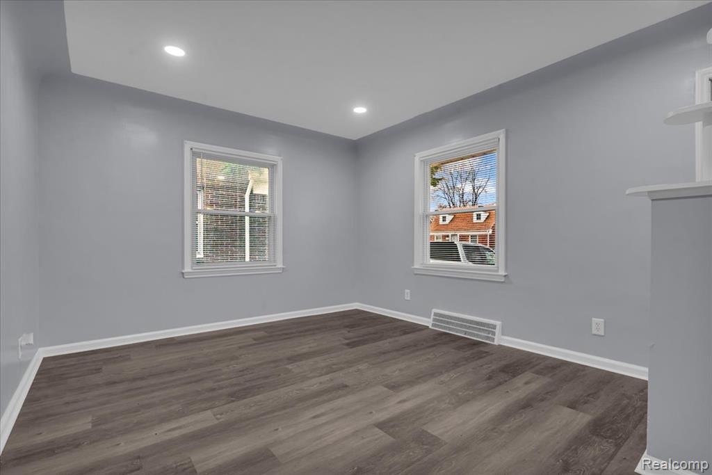 20426 Wexford Street, Detroit, MI 48234 — Photo 7