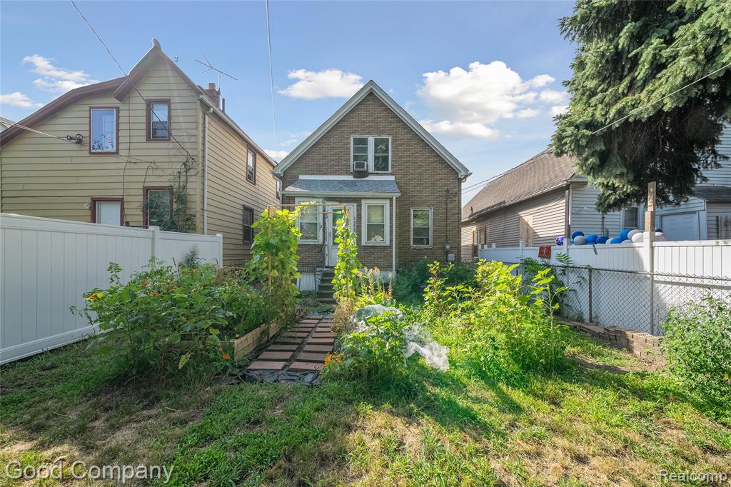 8792 Chamberlain Street, Detroit, MI 48209 — Photo 32