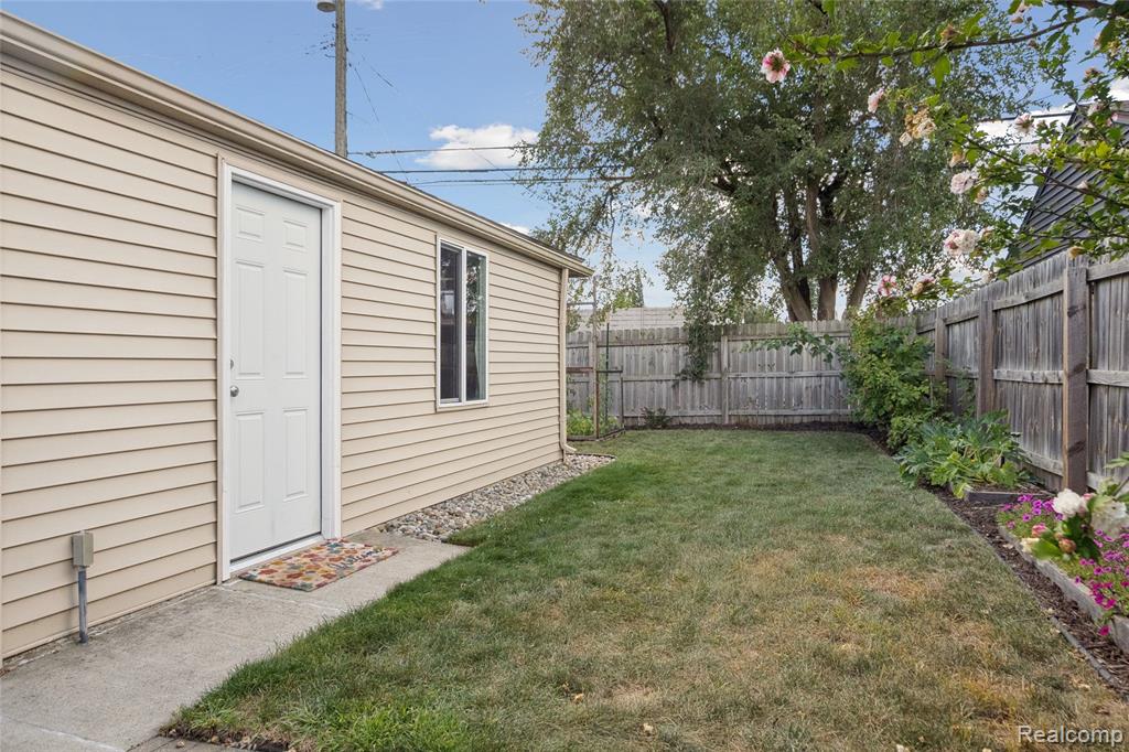 4241 Cooper Avenue, Royal Oak, MI 48073 — Photo 37