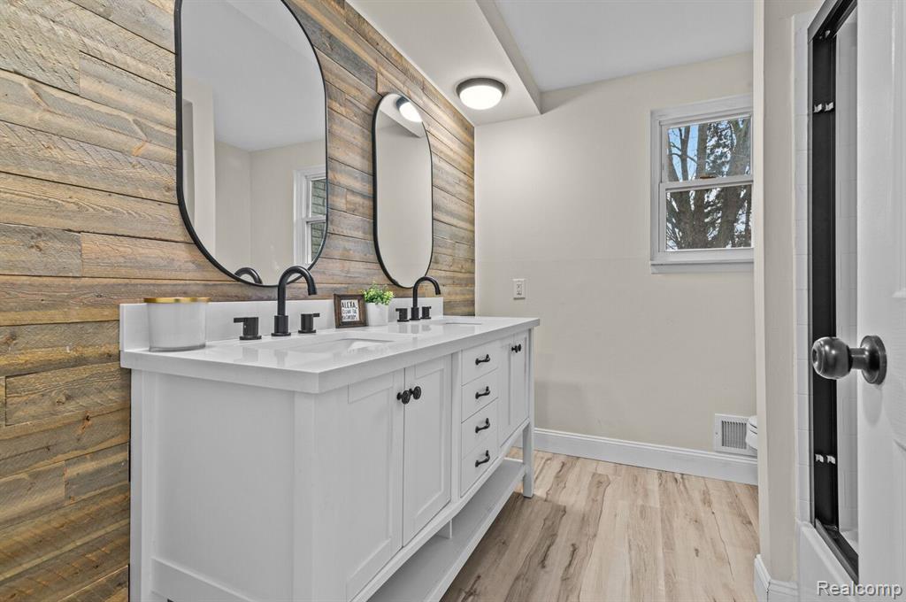 7451 ADMIRALTY Drive, Canton, MI 48187 — Photo 26