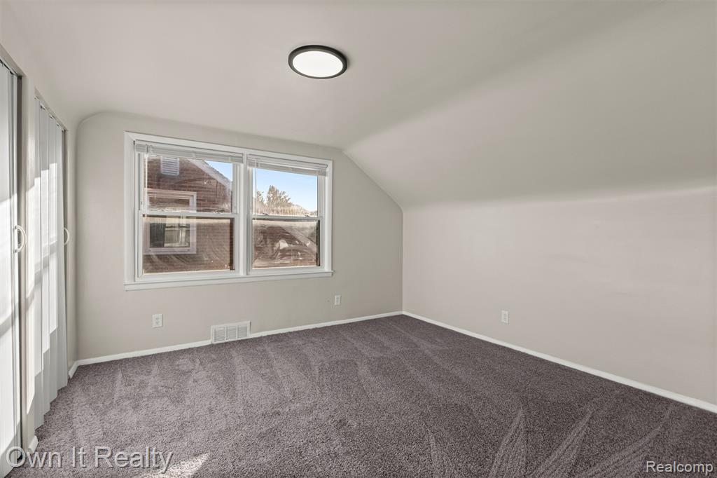 9183 Fenton Avenue, Redford, MI 48239 — Photo 22