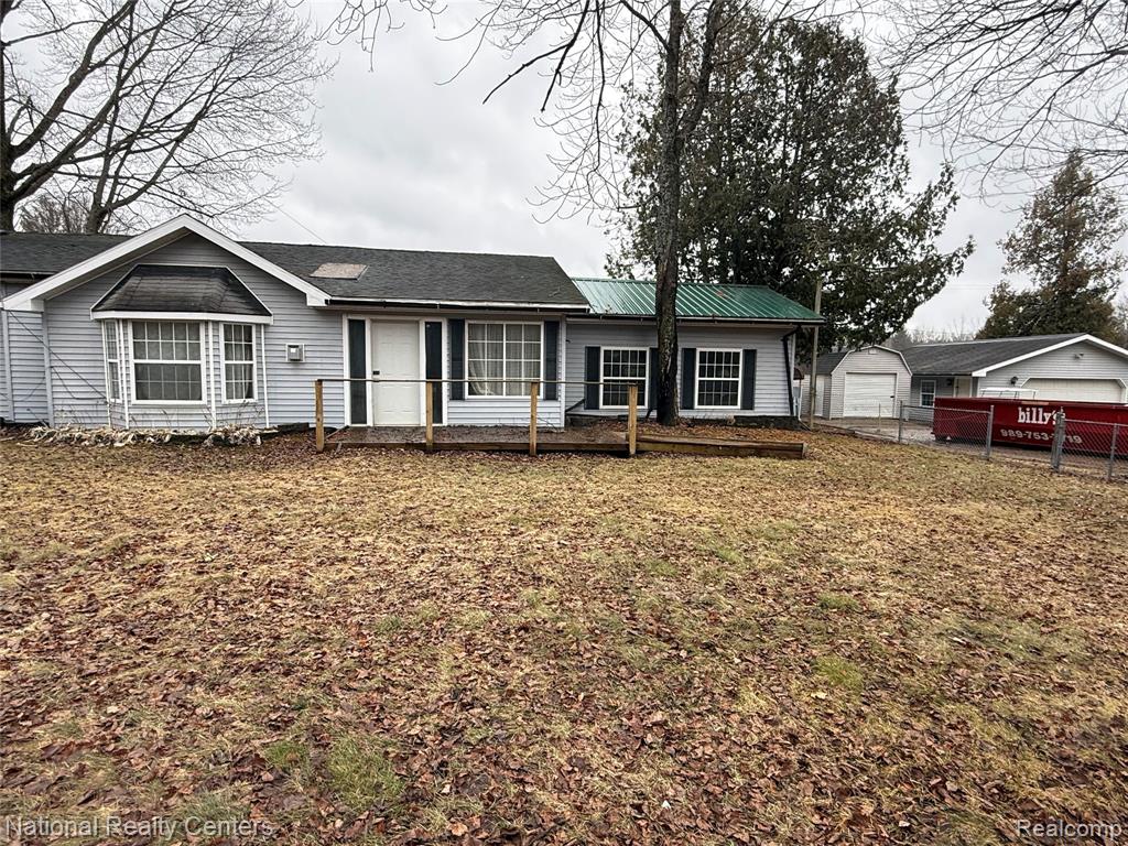 269 W M-61, Gladwin, MI 48624 — Photo 3