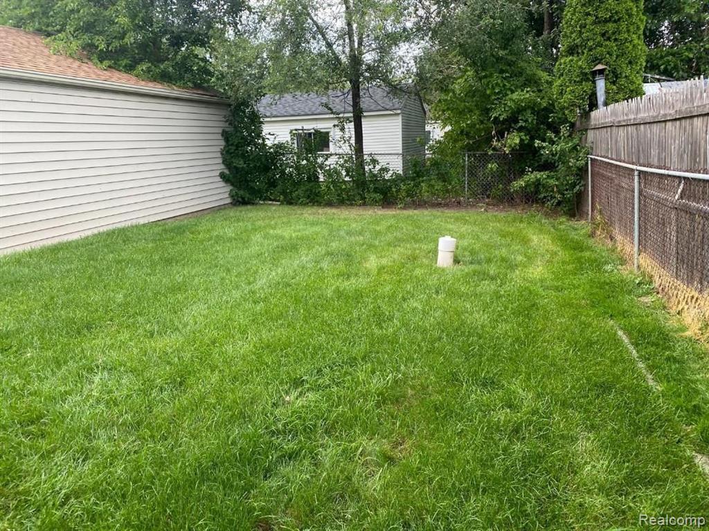 6630 NORBORNE Avenue, Dearborn Heights, MI 48127 — Photo 6