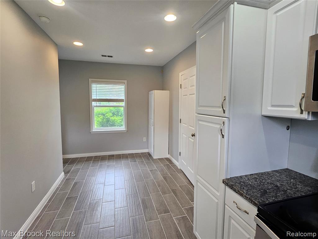 3221 Union Lake Road, Commerce Twp, MI 48382 — Photo 8
