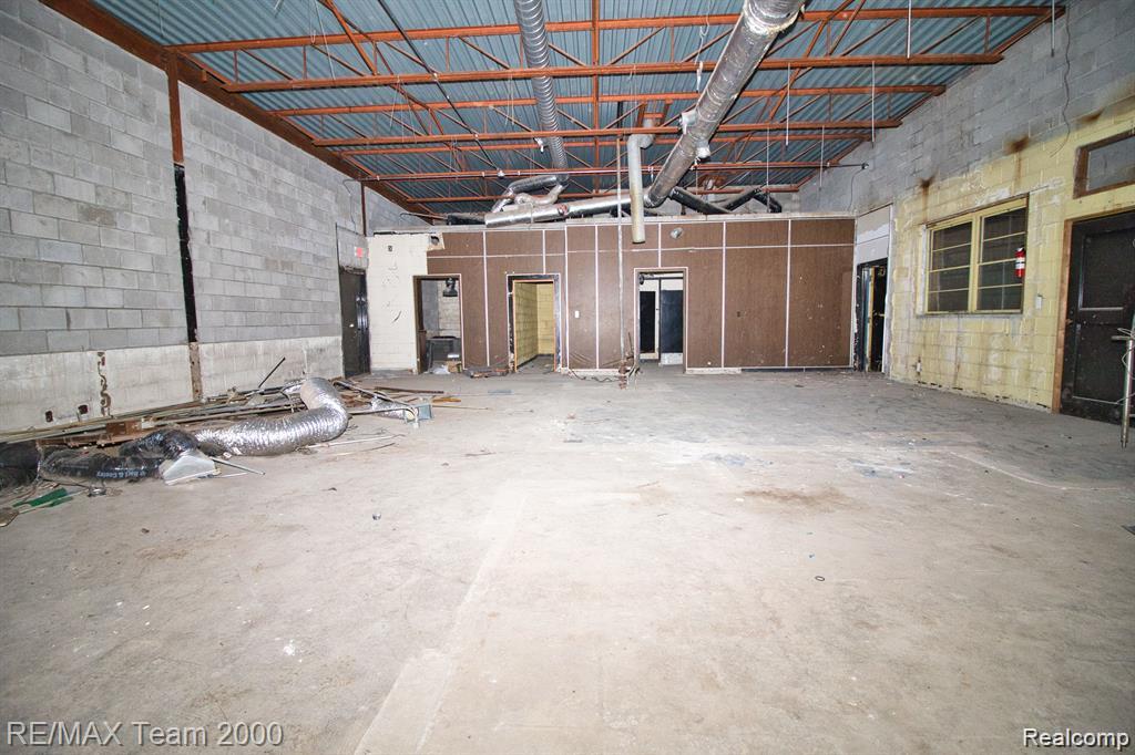 8401 W Chicago, Detroit, MI 48204 — Photo 14