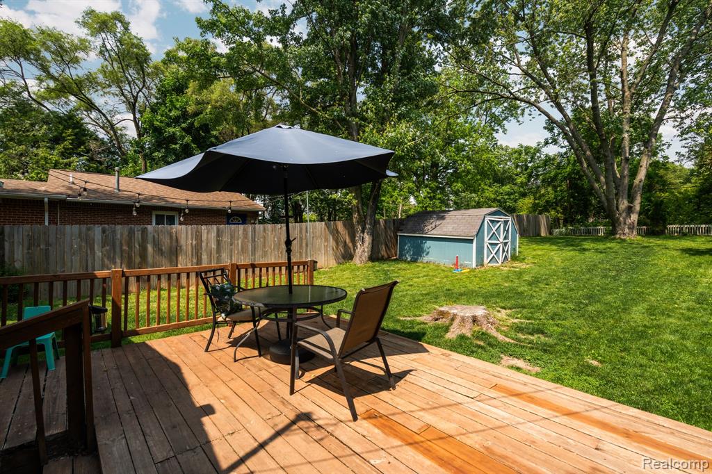 3341 Creek Drive, Ann Arbor, MI 48108 — Photo 36