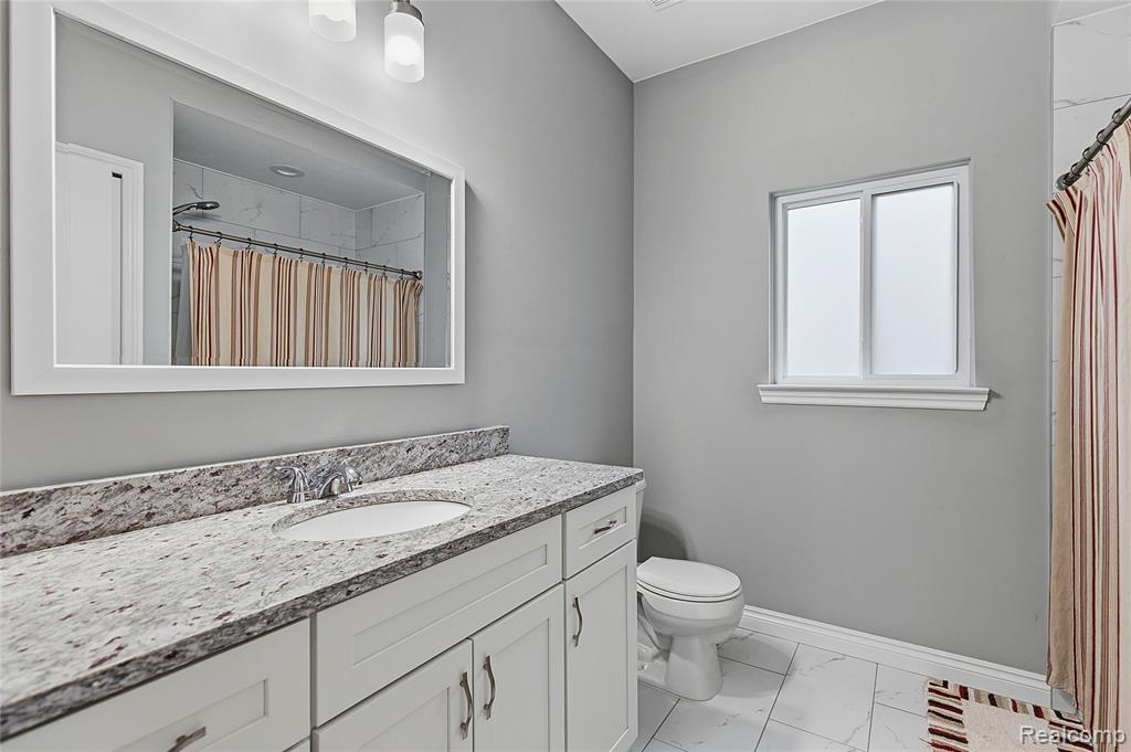 38557 Mountain Ash Court, Clinton Twp, MI 48036 — Photo 17