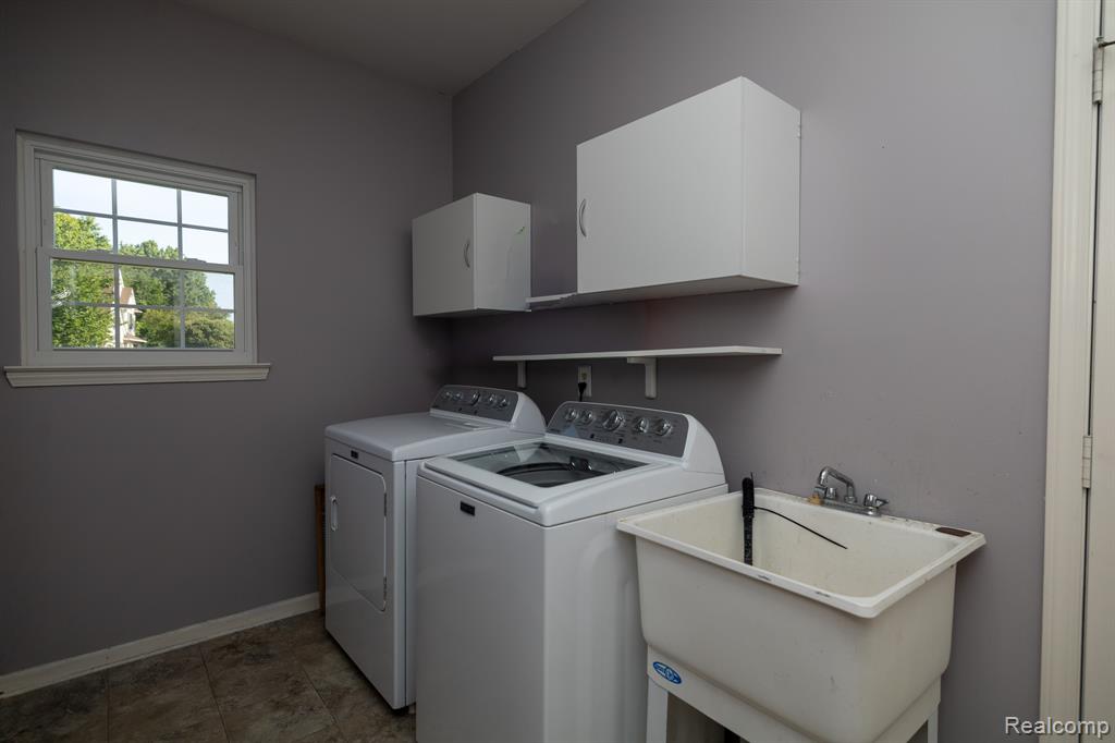3094 Waldon Park Drive, Orion, MI — Photo 17