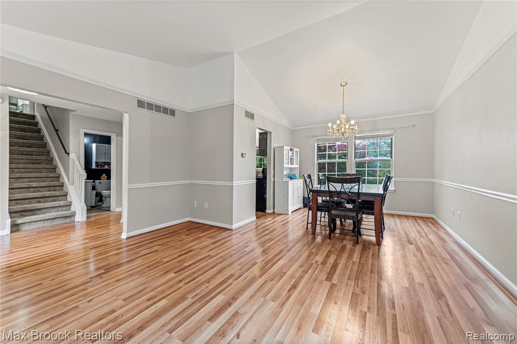 8185 S Huron River Drive, Ypsilanti, MI 48197 — Photo 2
