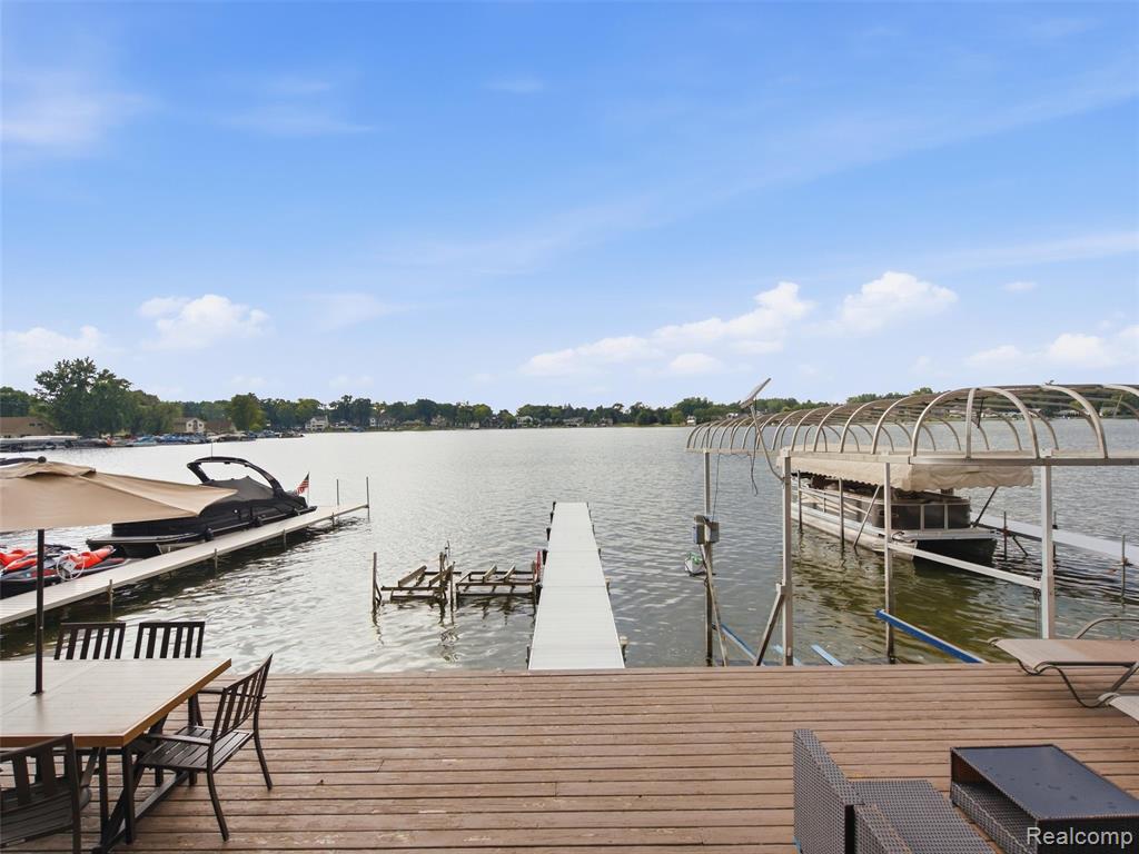 14292 Westman Drive, Fenton, MI 48430 — Photo 26
