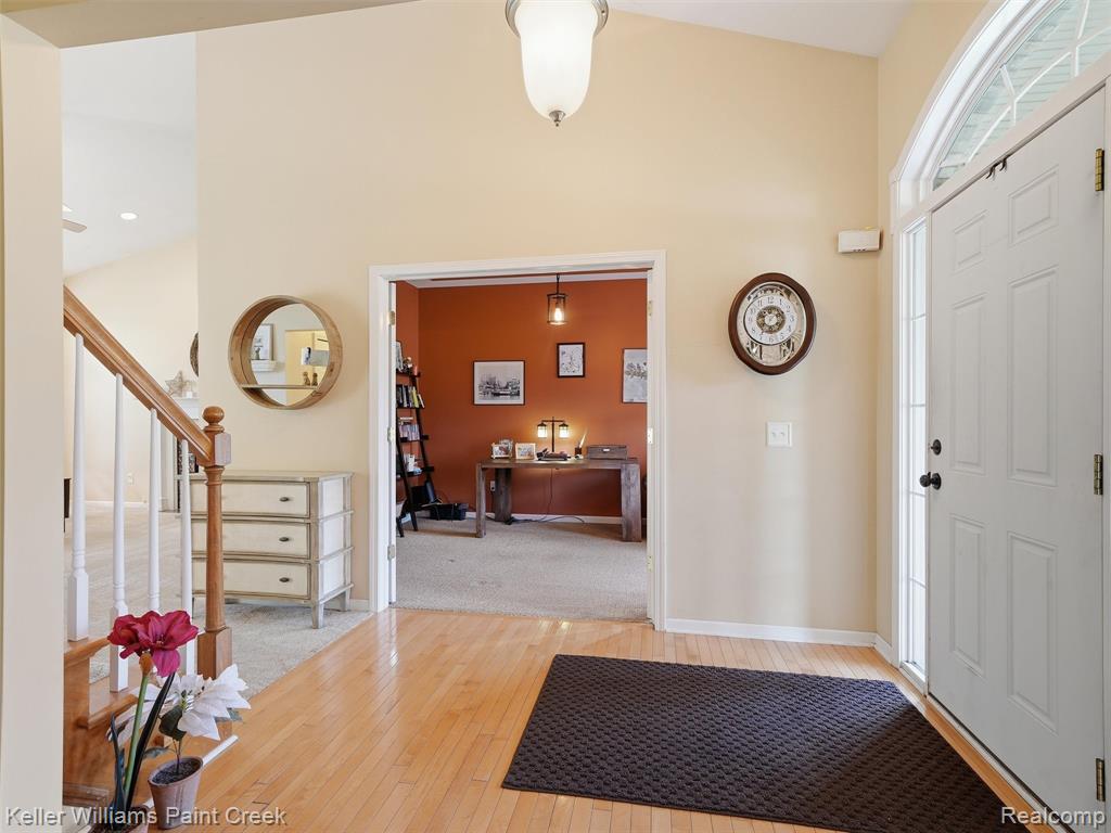 101 Willow Lake Drive, Oxford, MI 48371 — Photo 9