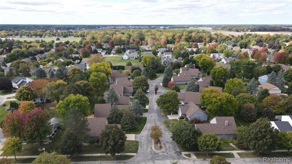 11 Cambridge Park, 11, Frankenmuth, MI 48734 — Photo 53