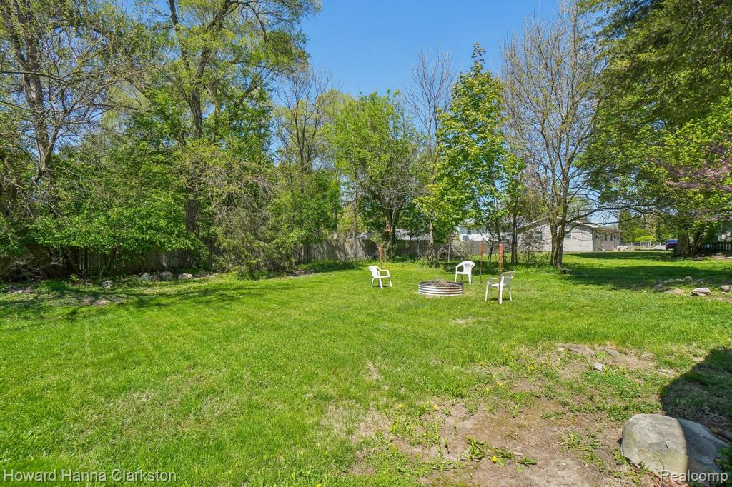 505 N Adelaide Street, Fenton, MI 48430 — Photo 32