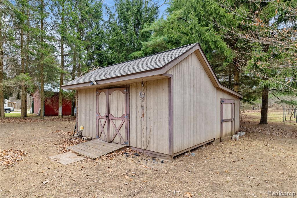 4824 Little Cedar Creek Drive, Attica, MI 48412 — Photo 64