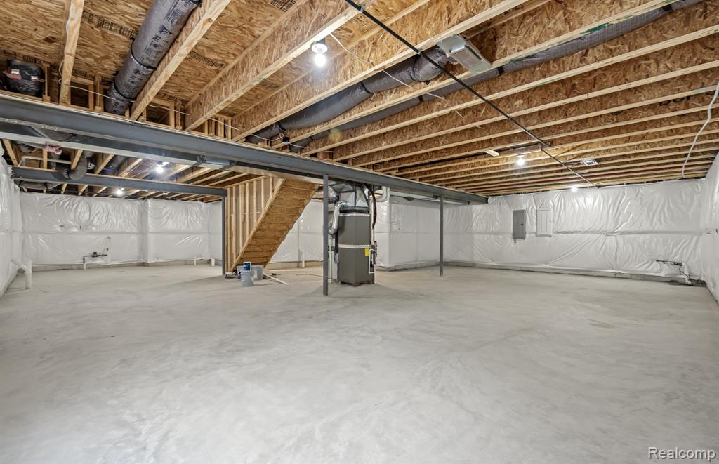 30112 Norway Drive, New Hudson, MI 48165 — Photo 31
