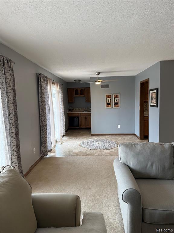 8510 S Pepper Ridge Drive S, Grand Blanc, MI 48439 — Photo 27
