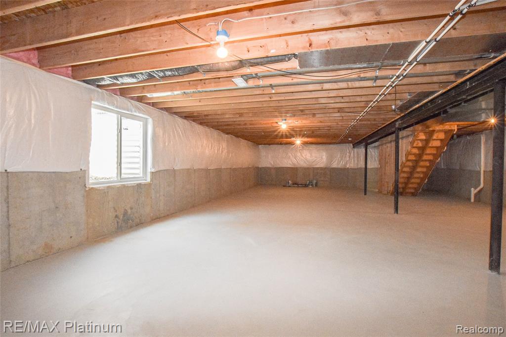 1174 Prudence Drive, Waterford, MI 48327 — Photo 38