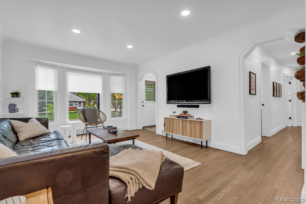 4607 ROBINWOOD Avenue, Royal Oak, MI 48073 — Photo 3